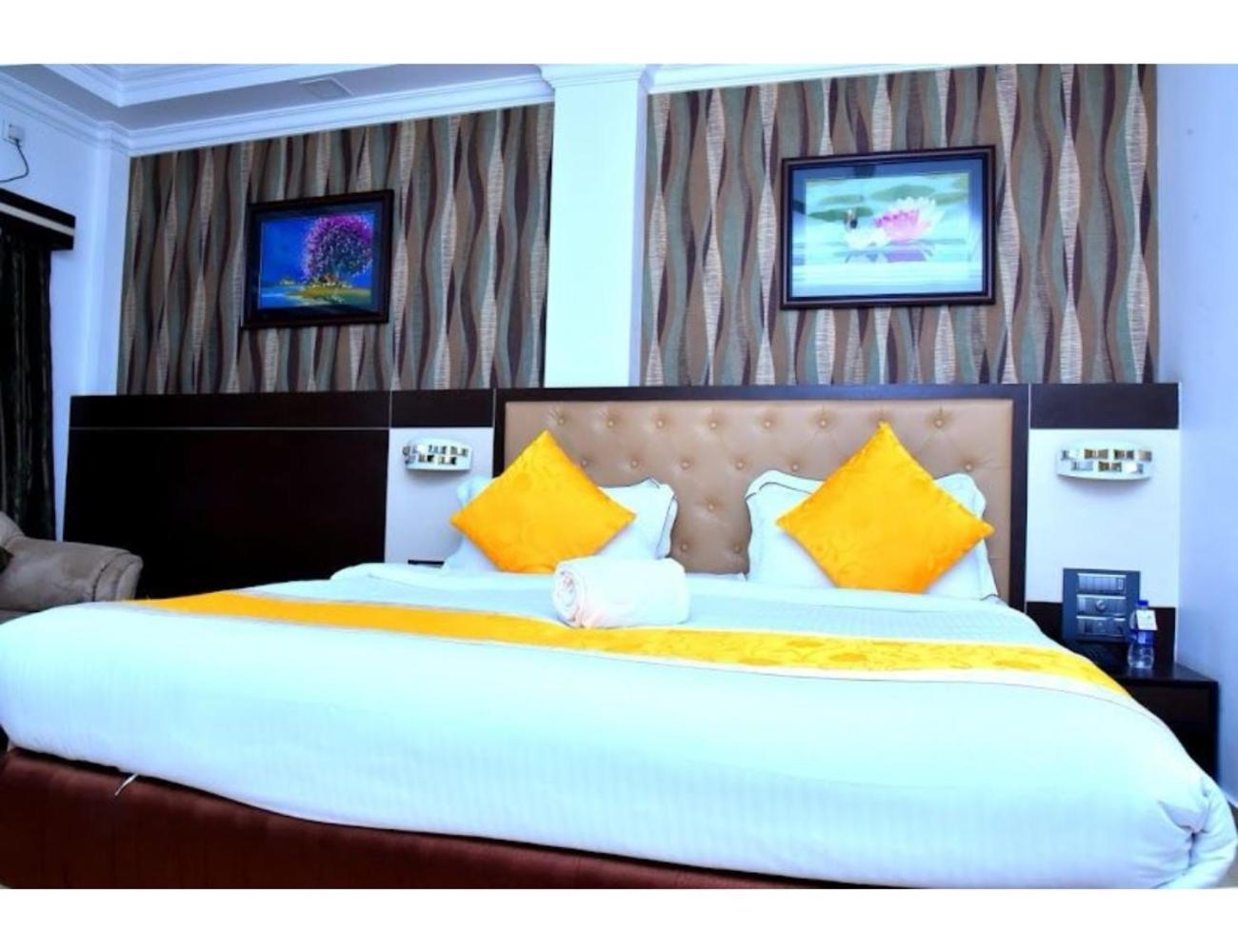The Grand Krishna Luxury Hotel, Chikmagalūr Εξωτερικό φωτογραφία