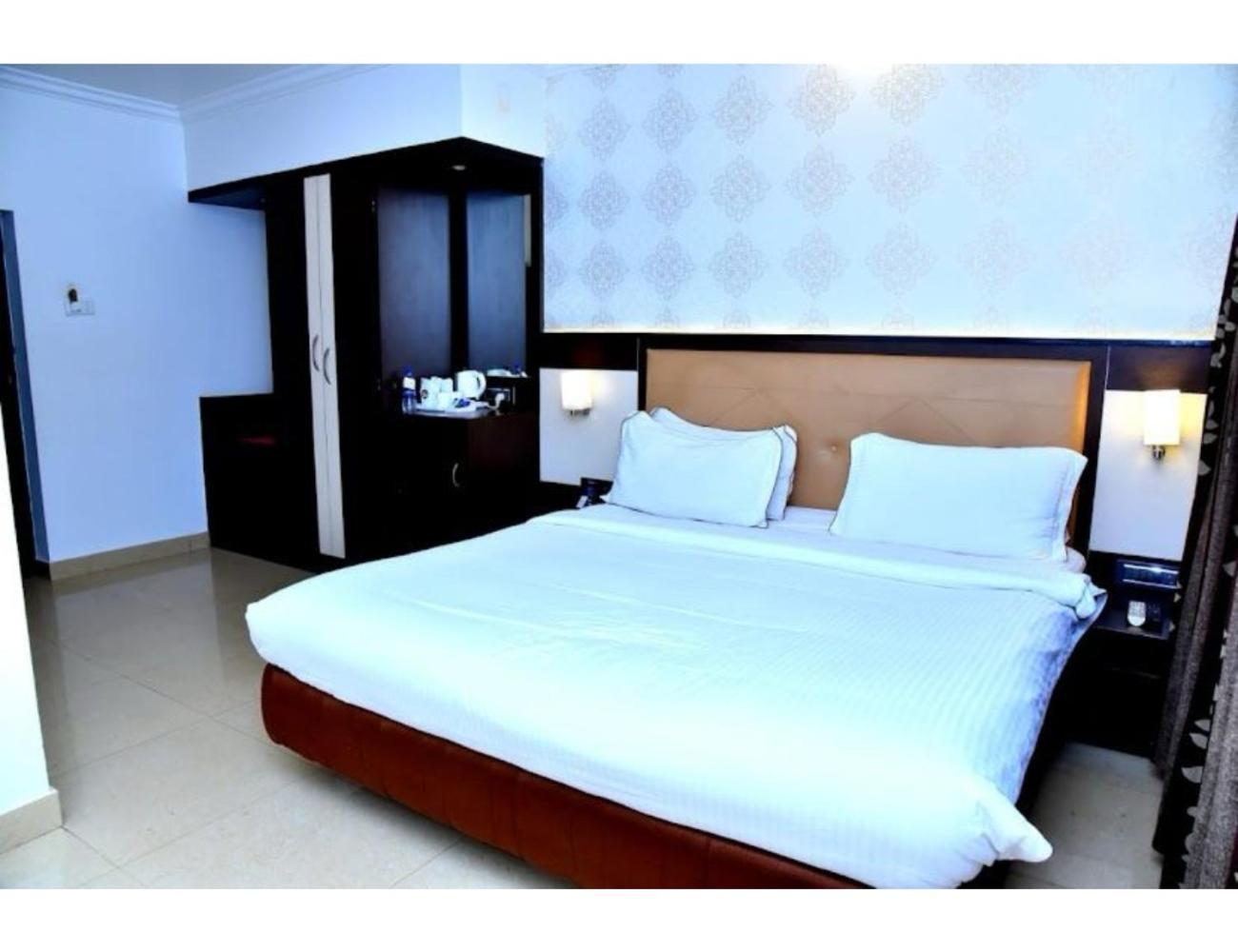 The Grand Krishna Luxury Hotel, Chikmagalūr Εξωτερικό φωτογραφία